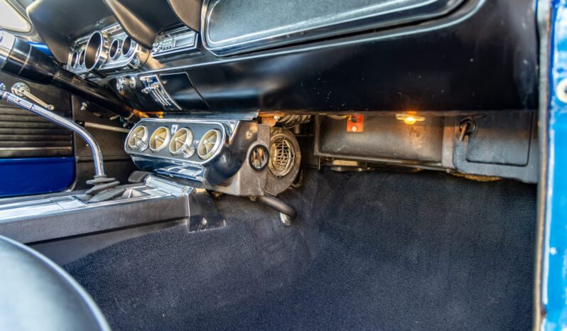 								1966 Ford Mustang Fastback A-Code 5-Speed full									