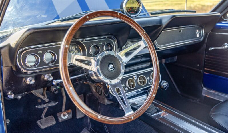 								1966 Ford Mustang Fastback A-Code 5-Speed full									