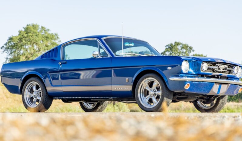 								1966 Ford Mustang Fastback A-Code 5-Speed full									