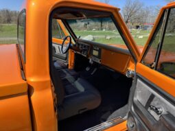 										1970 Chevrolet C10 Pickup full									