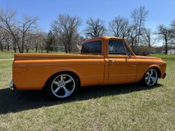 										1970 Chevrolet C10 Pickup full									