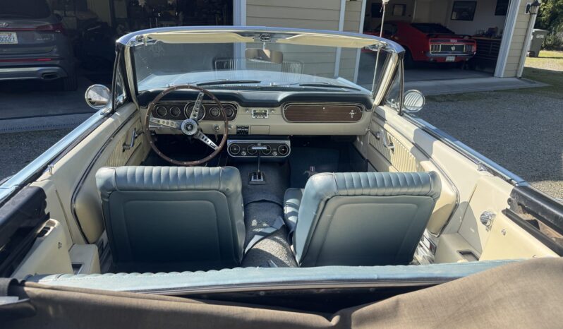 								1965 Ford Mustang Convertible 289 full									