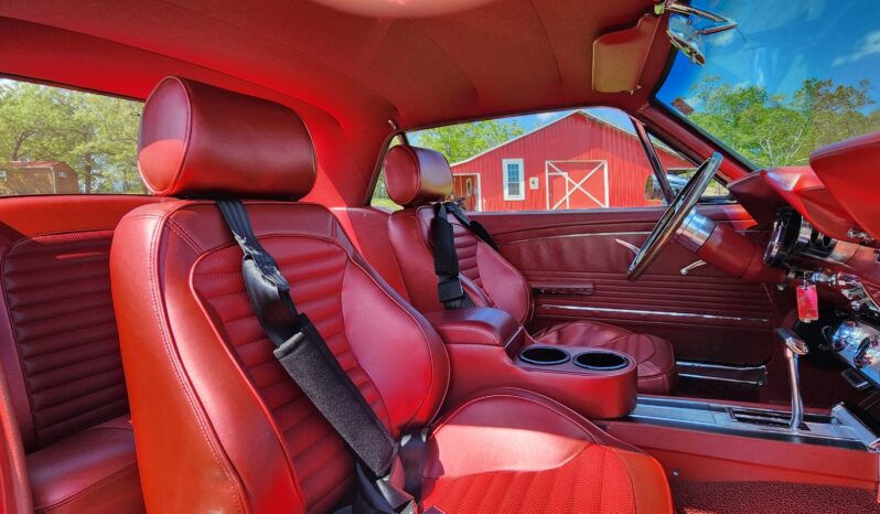 								1966 Ford Mustang Coupe full									