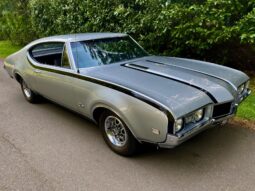 										1968 Oldsmobile Hurst Holiday Coupe full									
