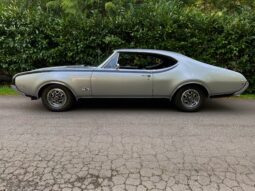 										1968 Oldsmobile Hurst Holiday Coupe full									
