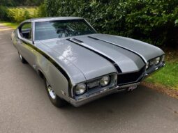 										1968 Oldsmobile Hurst Holiday Coupe full									
