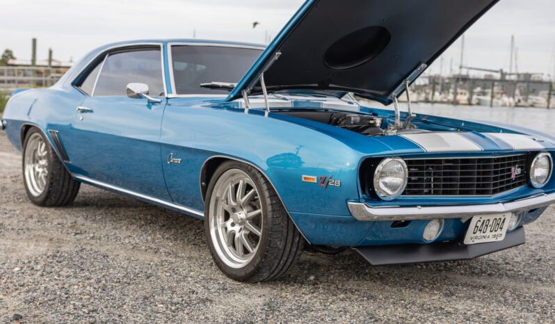 								1969 Chevrolet Camaro 5-Speed full									