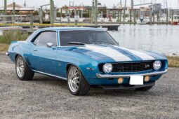 										1969 Chevrolet Camaro 5-Speed full									