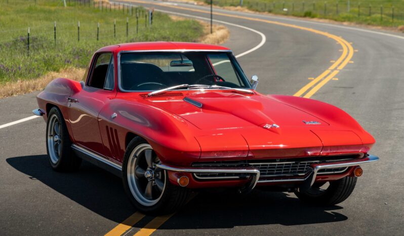 								1966 Chevrolet Corvette Coupe 4-Speed full									
