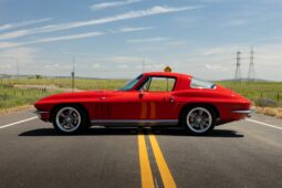 										1966 Chevrolet Corvette Coupe 4-Speed full									