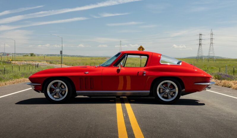 								1966 Chevrolet Corvette Coupe 4-Speed full									