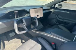 										2023 Tesla Model S Plaid full									