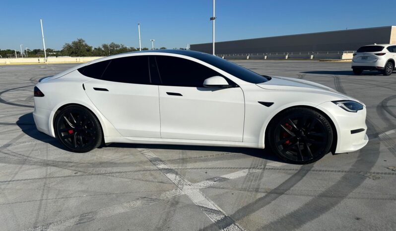 								2023 Tesla Model S Plaid full									