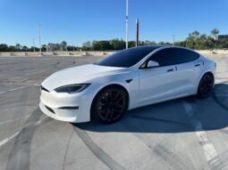 										2023 Tesla Model S Plaid full									