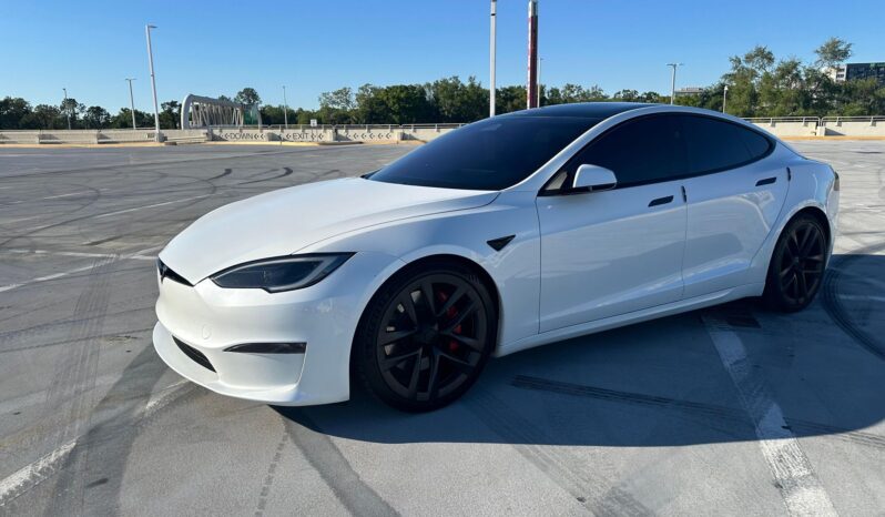 								2023 Tesla Model S Plaid full									