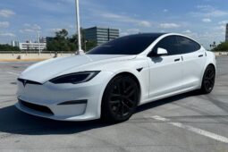 										2023 Tesla Model S Plaid full									