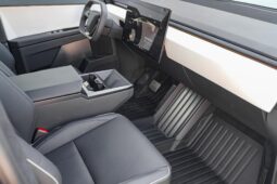 										2024 Tesla Cybertruck Foundation Series full									