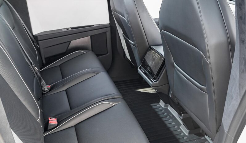 								2024 Tesla Cybertruck Foundation Series full									