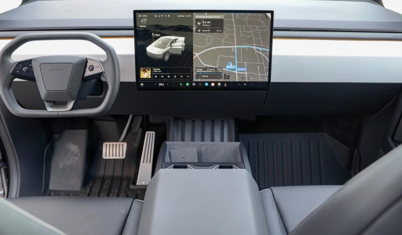 								2024 Tesla Cybertruck Foundation Series full									