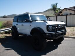 										2022 Ford Bronco Badlands full									