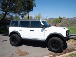 										2022 Ford Bronco Badlands full									
