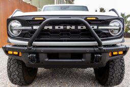 										2022 Ford Bronco Badlands full									