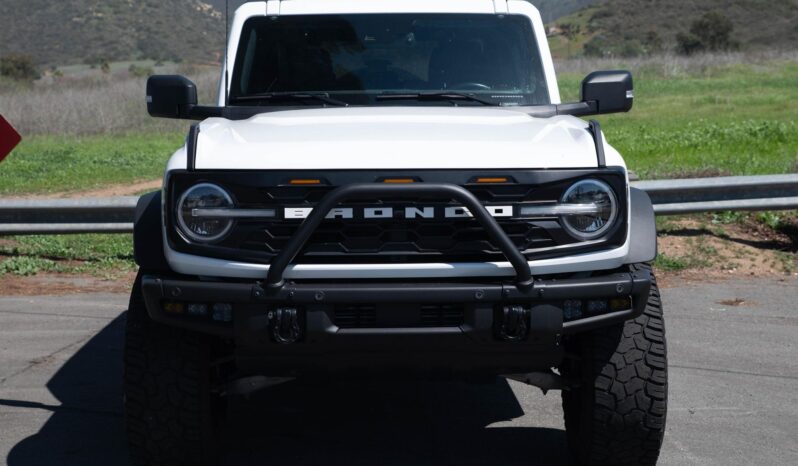 								2022 Ford Bronco Badlands full									