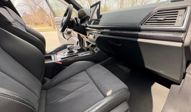 								2022 Audi SQ5 Sportback full									