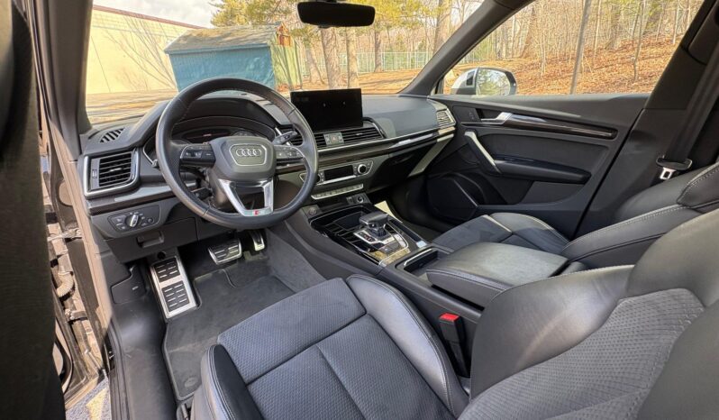 								2022 Audi SQ5 Sportback full									