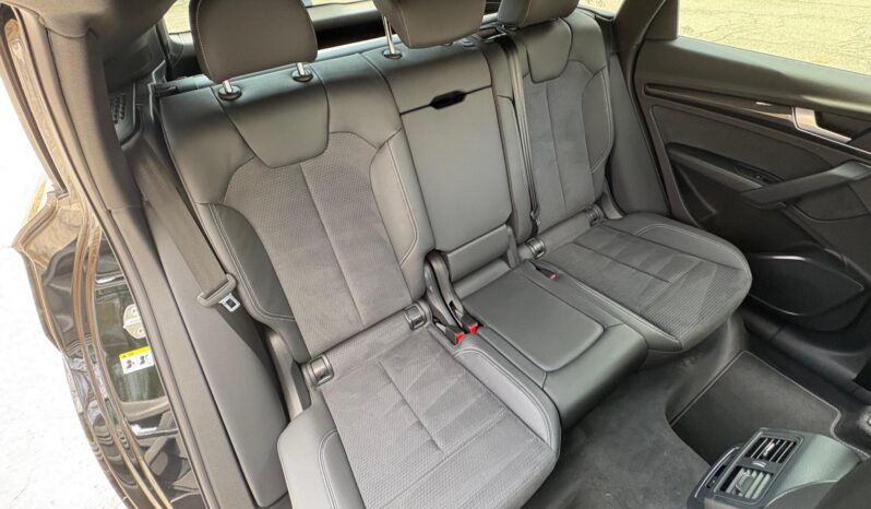 								2022 Audi SQ5 Sportback full									