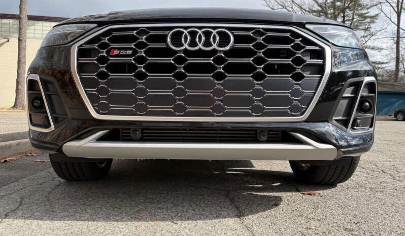 								2022 Audi SQ5 Sportback full									