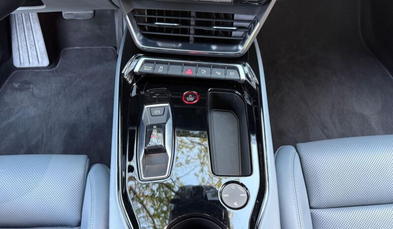 								2022 Audi e-tron GT full									