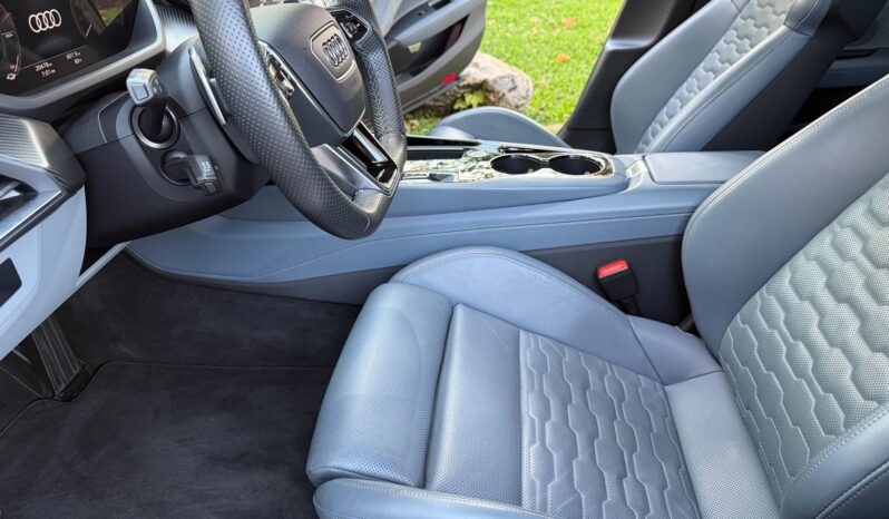 								2022 Audi e-tron GT full									