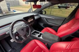 										2023 Tesla Model Y Performance full									