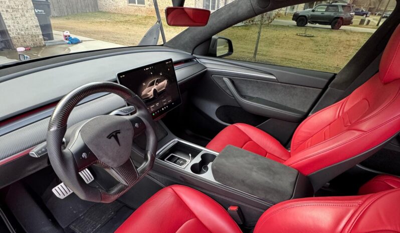 								2023 Tesla Model Y Performance full									