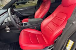 										2023 Tesla Model Y Performance full									