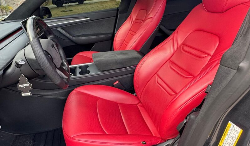 								2023 Tesla Model Y Performance full									