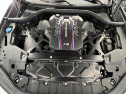 										2022 BMW X5 M Competition full									