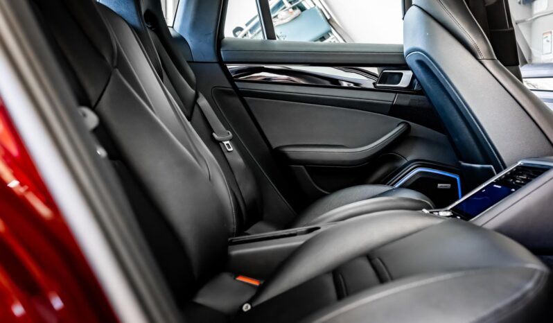 								2022 Porsche Panamera full									