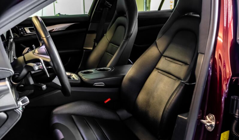 								2022 Porsche Panamera full									