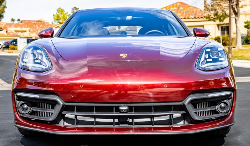 								2022 Porsche Panamera full									