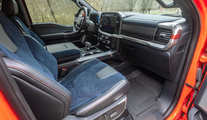 								2023 Ford F-150 Raptor full									