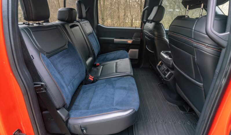 								2023 Ford F-150 Raptor full									