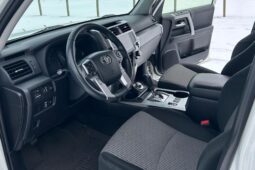 										2022 Toyota 4Runner SR5 4×4 full									