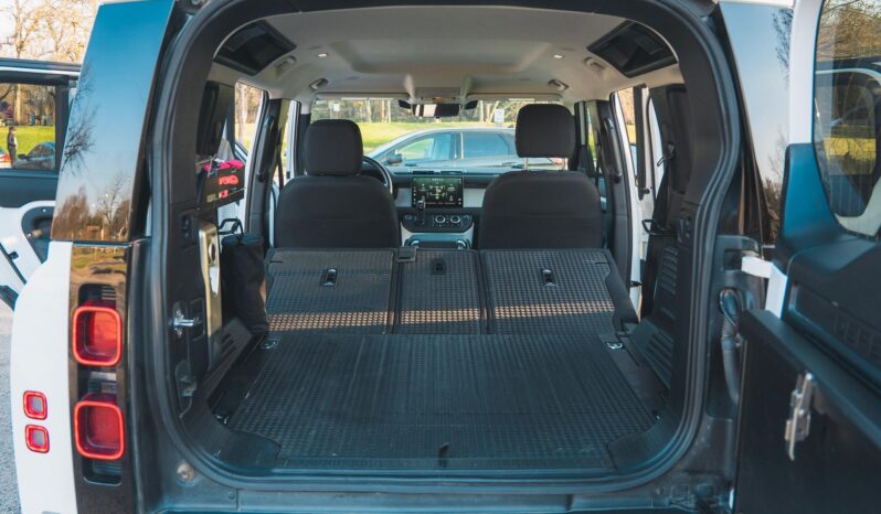 								2022 Land Rover Defender 110 full									