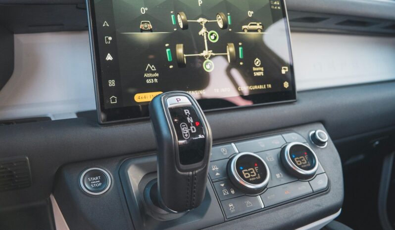 								2022 Land Rover Defender 110 full									