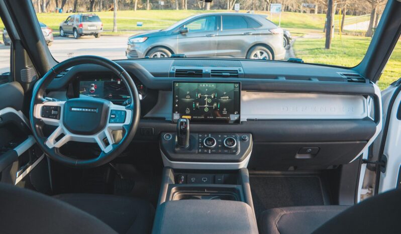 								2022 Land Rover Defender 110 full									