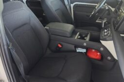 										2022 Land Rover Defender 110 full									