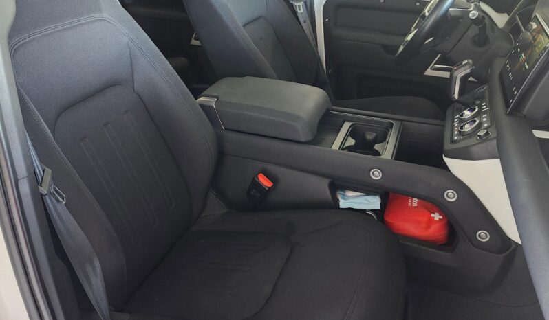 								2022 Land Rover Defender 110 full									