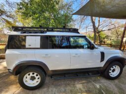 										2022 Land Rover Defender 110 full									